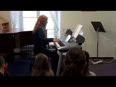 Mirka Soukalová - Michael Jackson - Bad (keyboard cover)