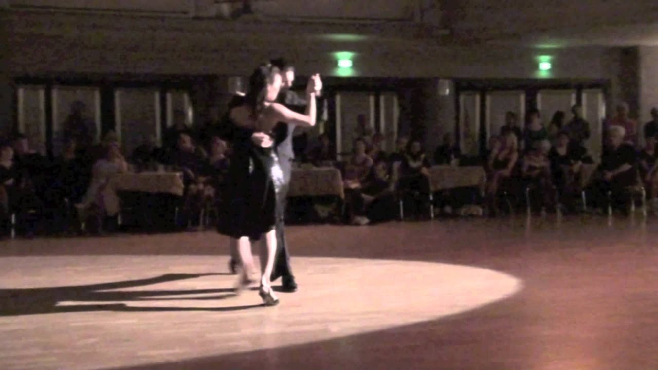 Maria Belen y Diego Riemer - En Esta Tarde Gris - 8 Renverse Lille 19-01-2013