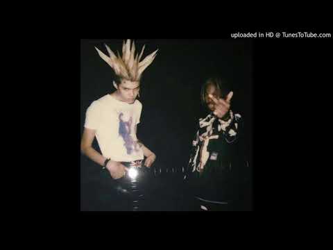 Nascar aloe - Ass kickers on (bass boosted)