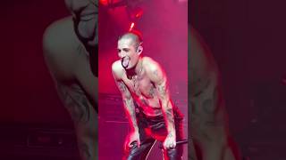 Download lagu Damiano being hot on stage❤️🔥 | Måneskin mp3 Download lagu Damiano being hot on stage❤️🔥 | Måneskin mp3