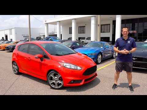 External Review Video B1dVXvllXcY for Ford Fiesta 7 Hatchback (2017-2020)