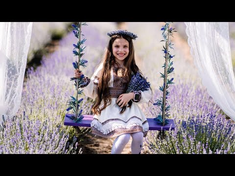 Selena Macsim - Batistuta                            Academia de Arte Modus Vivendi