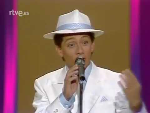 El vendedor de canciones de Óscar Alejandro