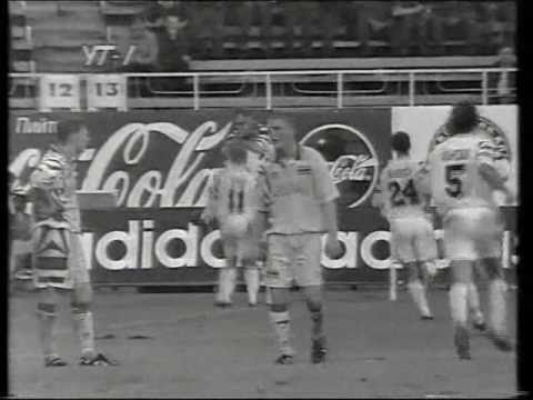 Dynamo Kiev 2 Barry Town 0