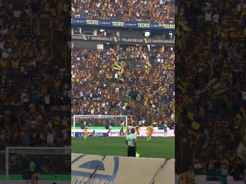 ¡Así se festejo el primer gol de correa en El Volcán! #Tigres vs SanLuis 🐯