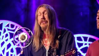 The Wood Brothers - "Singin' To Strangers" - Radio Woodstock 100.1 - 10/6/15