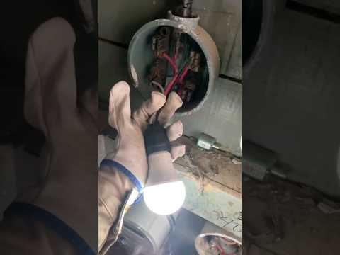 This is how they steal electricity from CFE's electrical meters. #shorts #CFE #viralvideos
