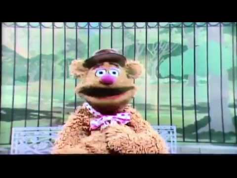 The Muppet Show: Opening with Phyllis Diller