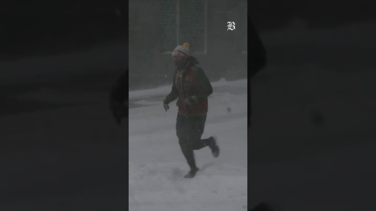 Blizzard slams New England