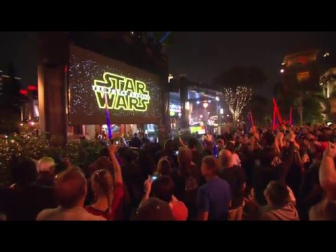 Star Wars: The Force Awakens - Trailer Viewing at Downtown Disney