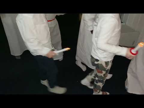 Svart Senker Natten Seg video