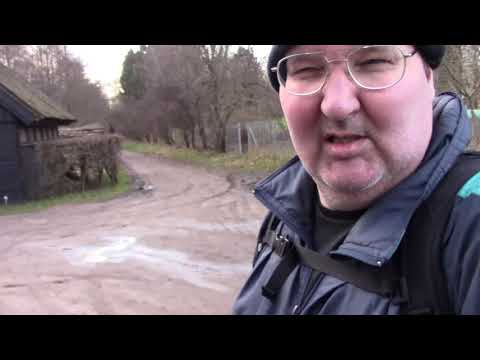 MongoTV_927 - Del 2 - Står og Lader Som Om læser Et Skilt Imens En Ældre Dame Går VÆK