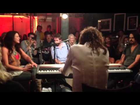 Dream On - Steven Tyler at the Bluebird CAfe