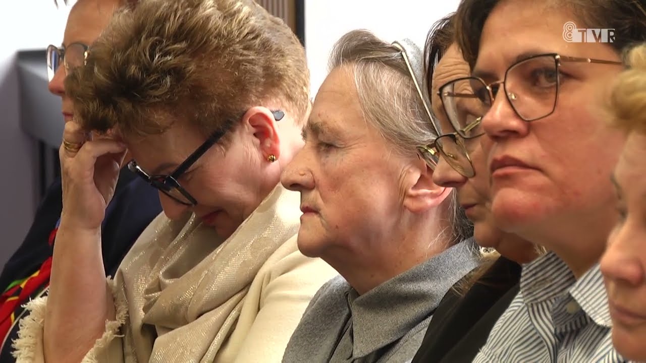 Sesja powiatu sieradzkiego i protest ws. domu dziecka w Godynicach