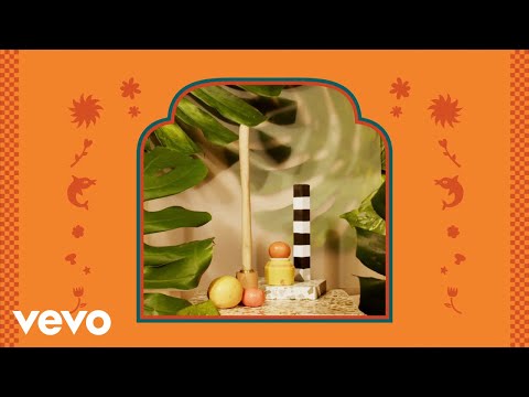 Video thumbnail for Turistas