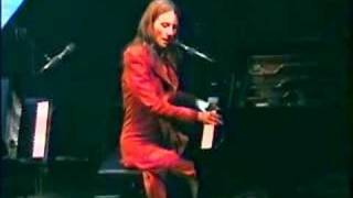 Tori Amos-Philadelphia-10-13-01 =10-Northern Lad