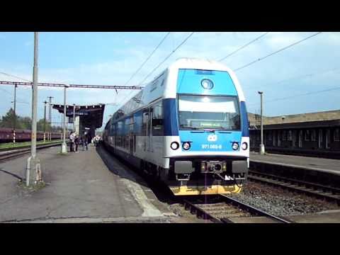 Elektrické jednotky 471.065 a 471.028 odjíždí z Havířova [HD]