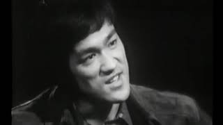 Download lagu Bruce Lee - Be Water My Friend mp3