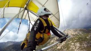 preview picture of video 'Ala Delta - Vuelo en Pedro Bernardo - Hang Gliding'