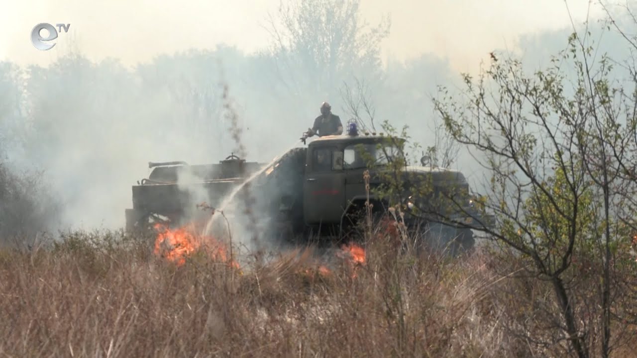 2 пожара пламнаха край Хасково