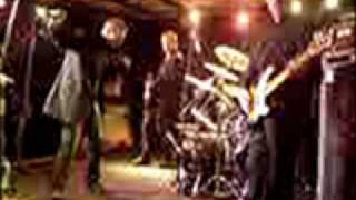 Dr Feelgood - She does it right