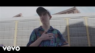 Declan Mckenna - Isombard video