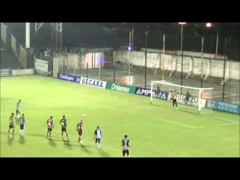 Estudiantes 2 -Colegiales 0