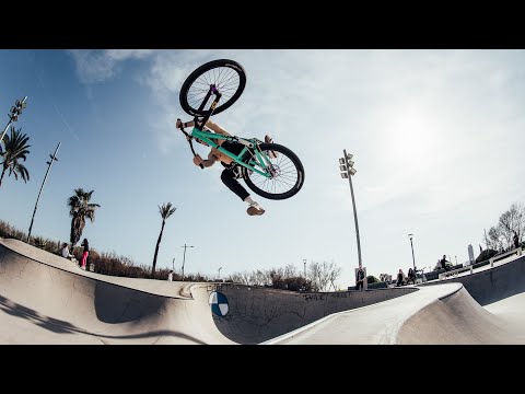 DAVID GODZIEK | STREETS OF BARCELONA