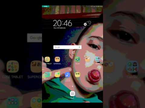 Giocare a  clash royale e clans of clans