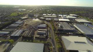 preview picture of video 'DJI F550 Hexacopter over Slough Trading Estate'