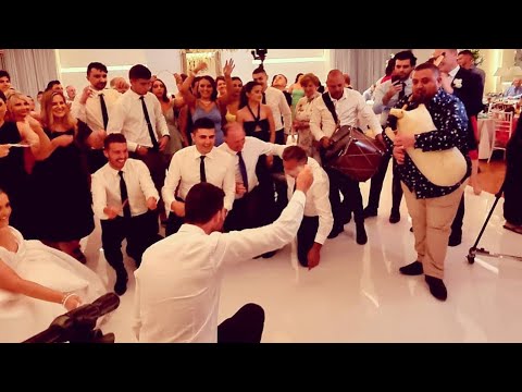 VESELA GAJDA ZA MALOTO BRATCE KRSTEVKA VO LAKESIDE RECEPTION - SONATA BAND & VLATKO MELBOURNE GAJDA