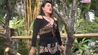 Download lagu DIKIR DANGDUT MUNIRAHHHH BERDENGKI mp3 Download lagu DIKIR DANGDUT MUNIRAHHHH BERDENGKI mp3