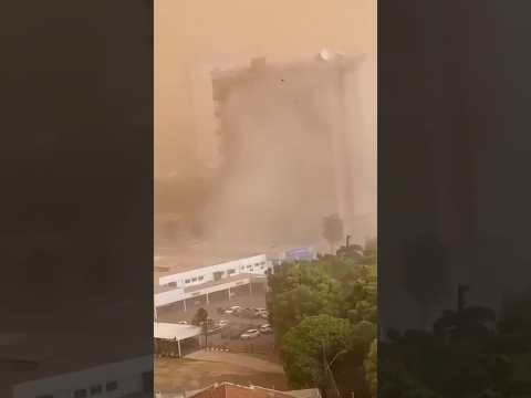 Fenômeno raro chama atenção em cidades do interior de SP 🌪️☁️