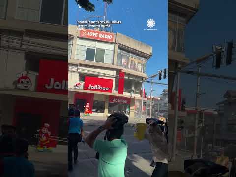 The moment a Jollibee building collapses in GenSan 😳 #philippines #news #shorts