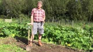 DOUBLE DIGGING -HOW TO DOUBLE DIG