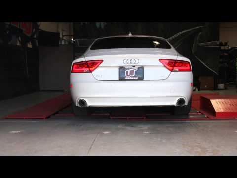 Audi A7 3.0T Supercharged Sedan Exhaust Revs with Magnaflow System