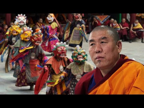 Latri Nyima Dakpa Rinpoche. Famous rituals in Bon and Buddhism