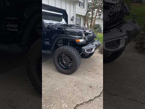 Jeep Wrangler JL On 20 inch Wheels & 35 Tires. XD Wheels #jeep #jeepnation #jeeps #jeepwrangler