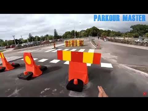 SLENDERMAN VS PARKOUR IN REAL LIFE