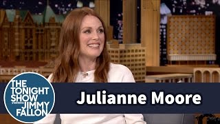 Julianne Moore Made Awesome Mommy Bitmojis video
