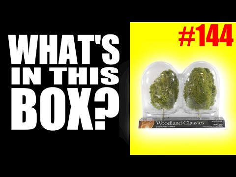 144 - Woodland Scenics TR3536 Set of two large water's edge trees