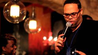 Eric Roberson "Borrow You" Live @ ReneeDion's Album Release Party @ Vonn Jazz