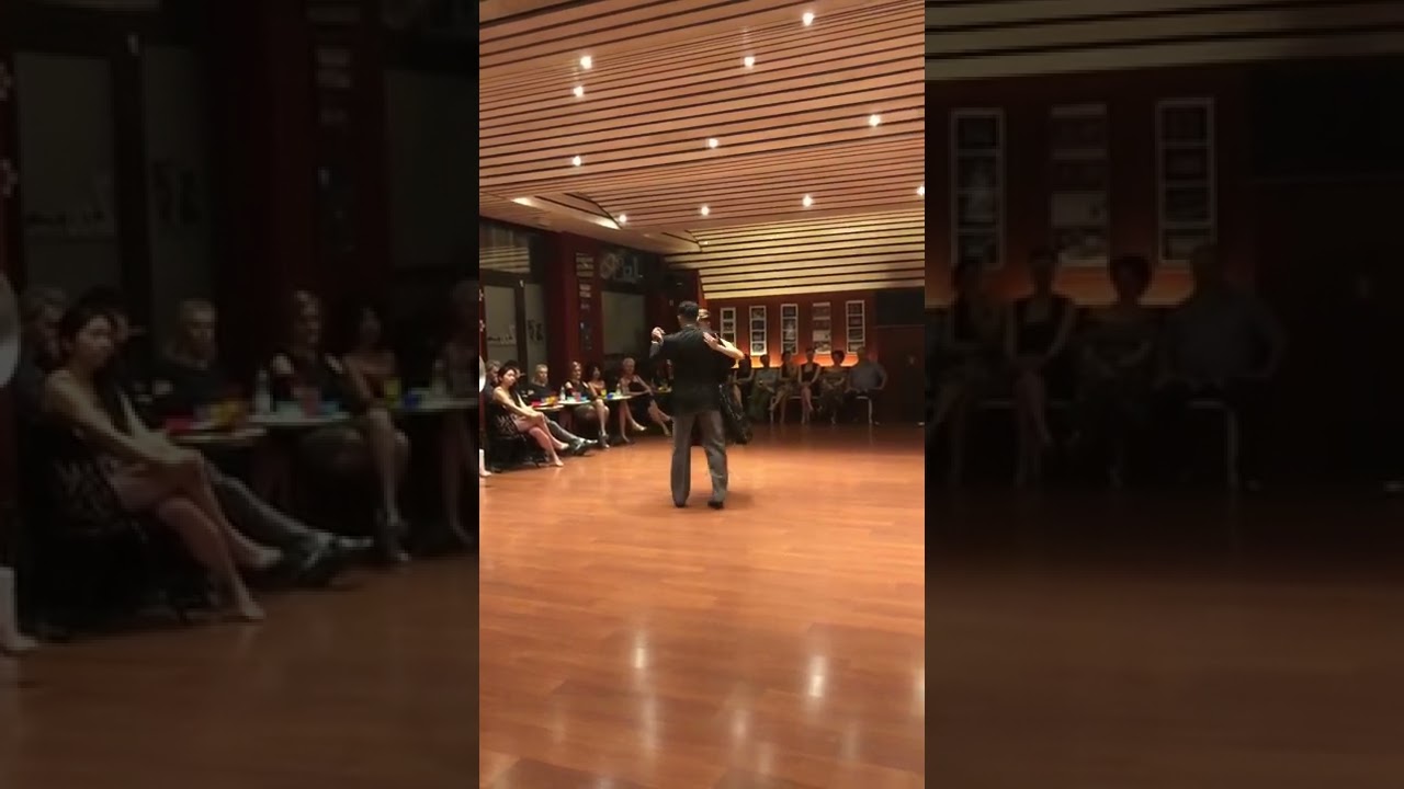 Video thumbnail for La Santa Milonga du 4 septembre 2020 avec Show Ayelen Urrutia et Martin Vicente