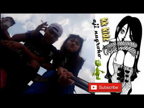 download lagu mp3 mp4 Lagu Dj Qhelfin Kaka Nina Deng Mama, download lagu Lagu Dj Qhelfin Kaka Nina Deng Mama gratis, unduh video klip Lagu Dj Qhelfin Kaka Nina Deng Mama