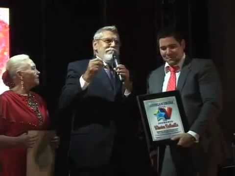 TVES - Pdte Winston Vallenilla recibe "Estrella de Venezuela"