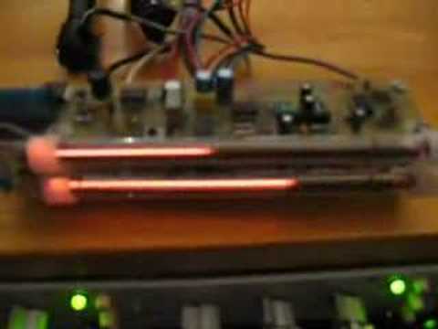 IN13 stereo plasma audio VU-meter  demo2 - in the dark