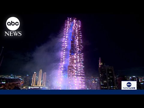 Dubai rings in 2026 with stunning fireworks display