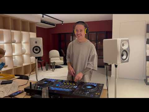 Live DJ Set at Forum Group Showroom Grand Opening | Mataró, Spain