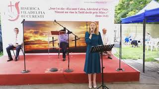 Download lagu Ce folos de viata ta pribeaga - Silvia Tomoioaga mp3