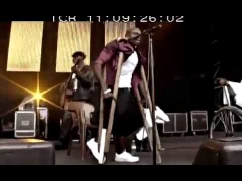 Staff Benda Bilili    Kuluna Live   Eurockéennes de Belfort 2009